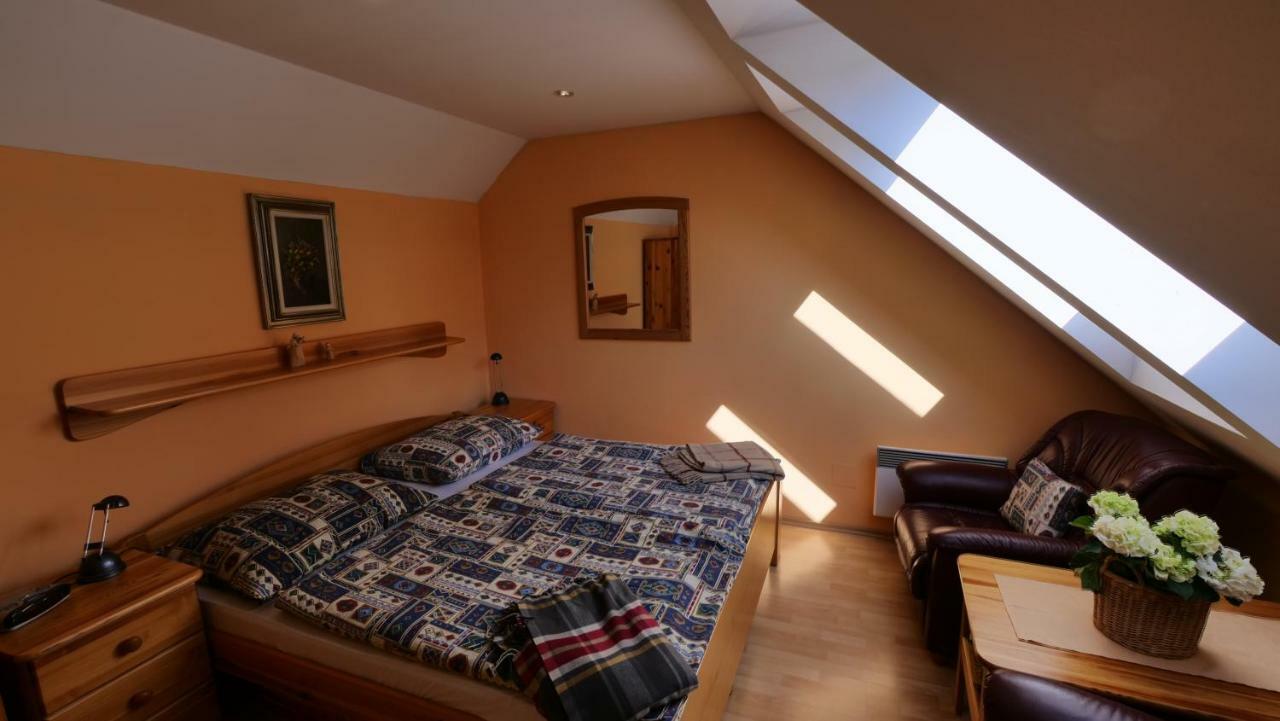 Apartman Kristina Ivachnova 49 Bešeňová エクステリア 写真
